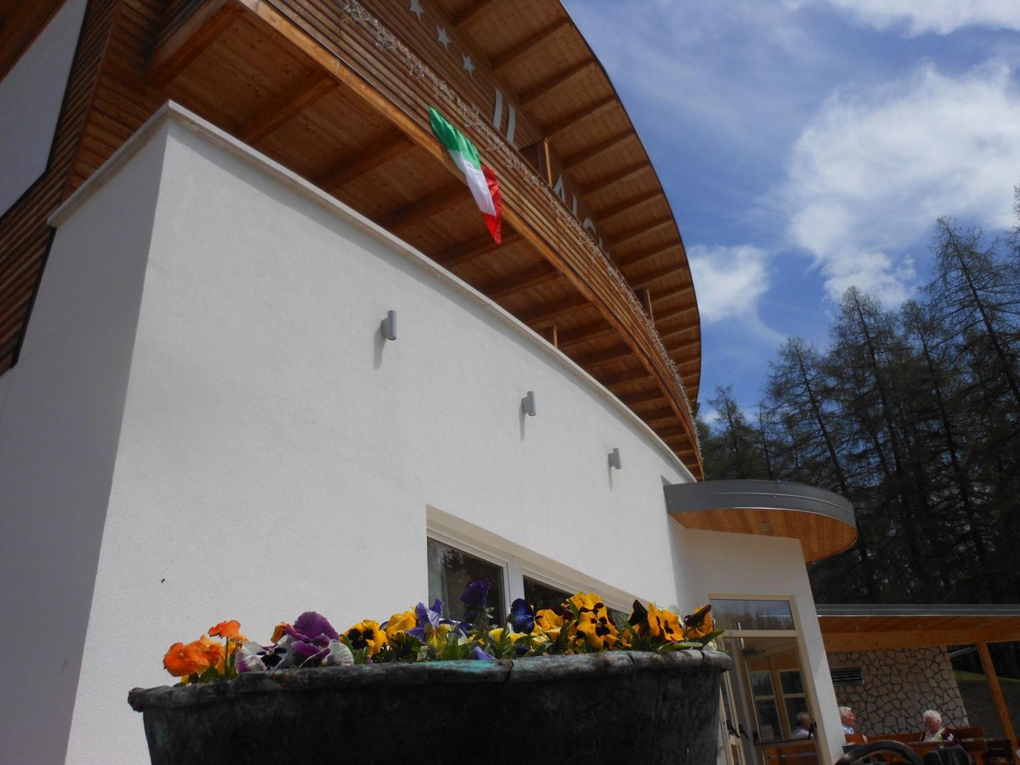Il Falchetto Sarnonico Exterior foto